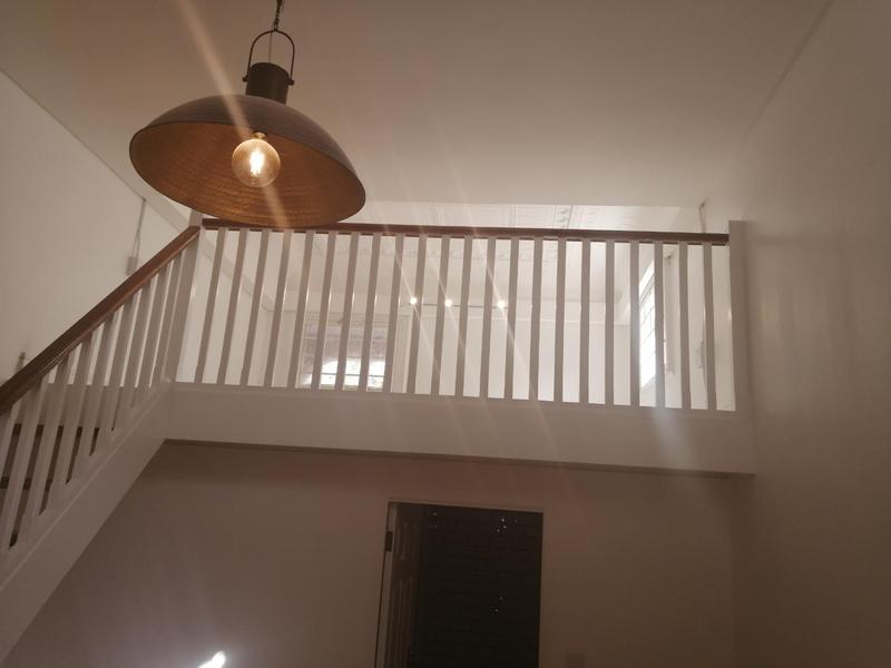 To Let 1 Bedroom Property for Rent in Rondebosch Western Cape